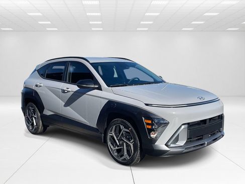 New 2026 Hyundai Kona SEL Premium FWD image 1