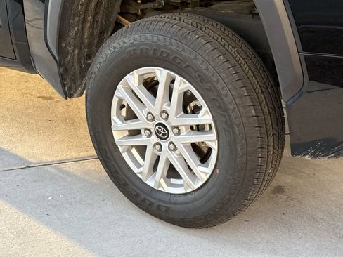 Used 2023 Toyota Tundra SR5 image 8