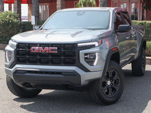 Used 2023 GMC Canyon Elevation w/ Trailering Package image 4