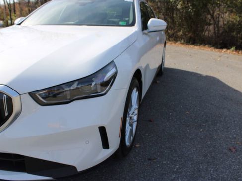 Used 2024 BMW 530i xDrive w/ Executive Package image 42