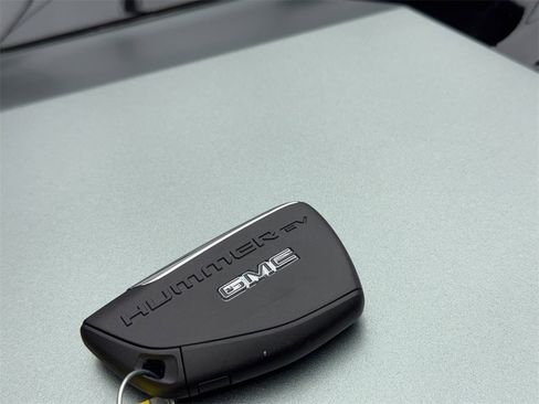 Used 2024 GMC Hummer EV 3X image 71
