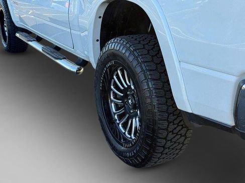 Used 2021 RAM 1500 Laramie AWD/4WD image 32