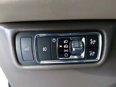 Used 2020 Lincoln Aviator Reserve w/ Equipment Group 202A image 37