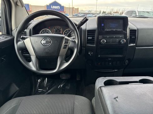 Used 2013 Nissan Titan SV image 16