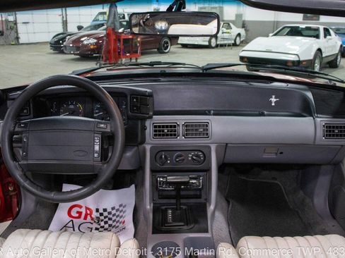 Used 1993 Ford Mustang GT image 17