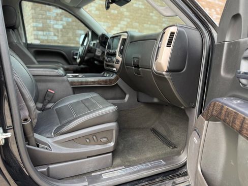 Used 2015 GMC Sierra 1500 Denali w/ Driver Alert Package image 17