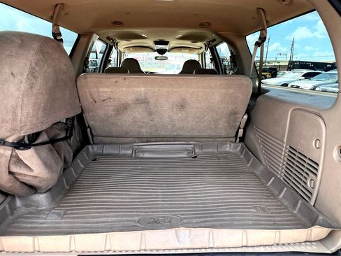 Used 2001 Ford Excursion Limited image 24
