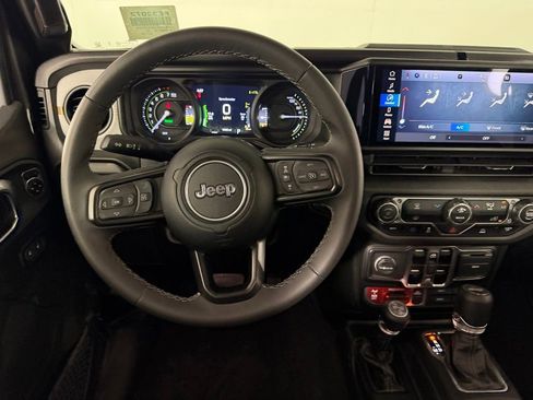 Used 2025 Jeep Wrangler Unlimited Sport S 4xe AWD/4WD image 13
