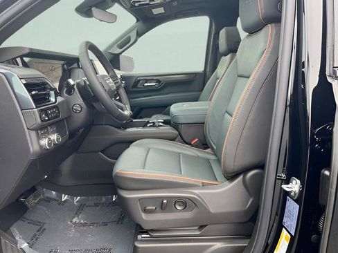 New 2026 GMC Yukon XL AT4 w/ AT4 Premium Package AWD/4WD image 11