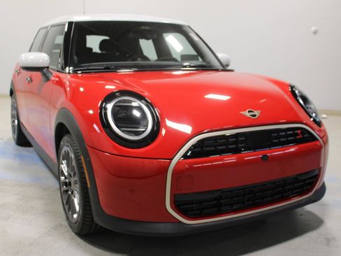 Used 2026 MINI Cooper S FWD image 13
