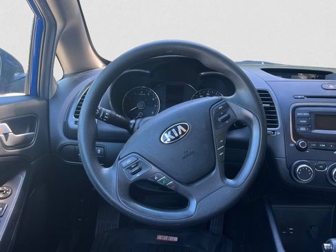 Used 2017 Kia Forte LX FWD image 12