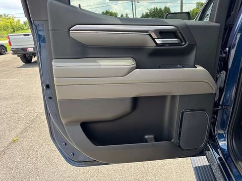 Used 2023 Chevrolet Silverado 1500 ZR2 AWD/4WD image 14