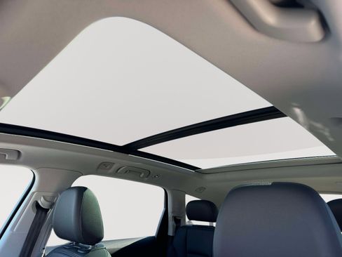 Used 2022 Audi Q7 Premium Plus image 8