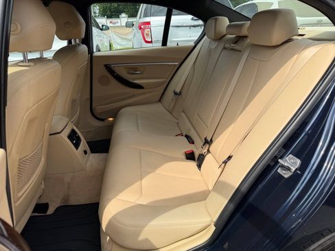 Used 2016 BMW 328i Sedan RWD image 10