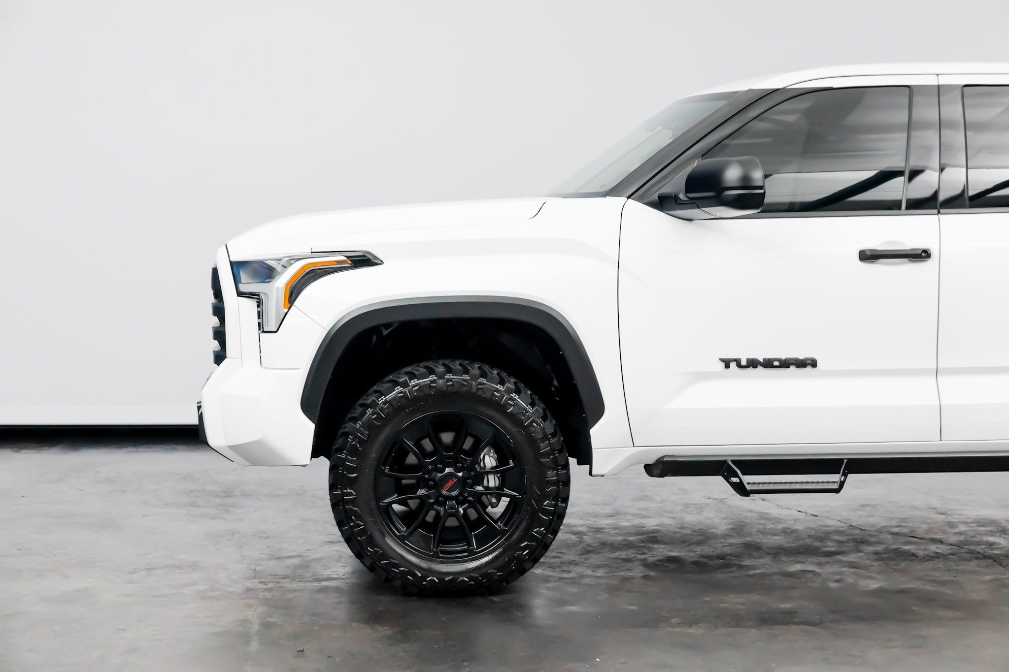 Used 2023 Toyota Tundra SR5 AWD/4WD image 10