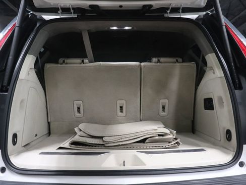 Used 2021 Cadillac Escalade Sport Platinum image 26