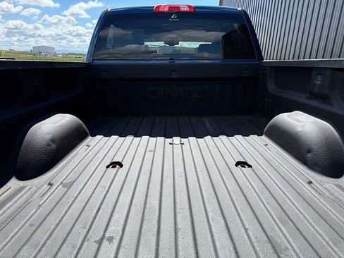 Used 2019 GMC Sierra 2500 SLT AWD/4WD image 9