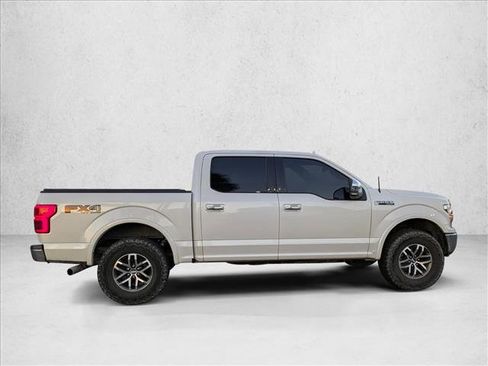 Used 2018 Ford F150 Lariat w/ Equipment Group 502A Luxury image 4