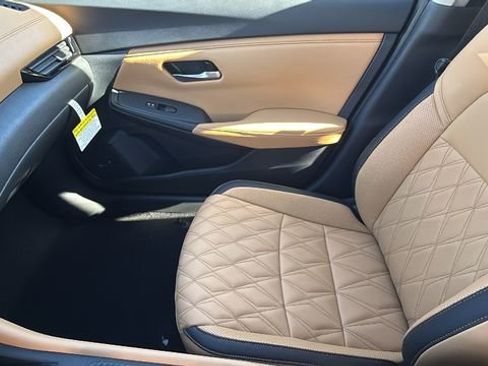 New 2025 Nissan Sentra SV w/ SV Premium Package image 12