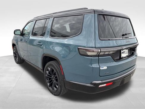 New 2026 Jeep Grand Wagoneer Summit image 6