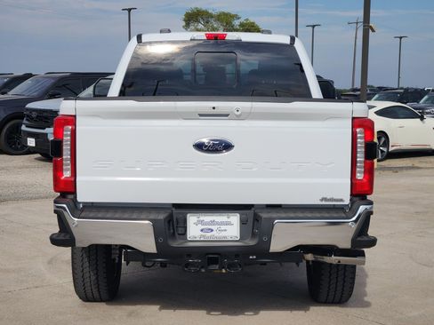 New 2026 Ford F250 Lariat w/ Chrome Package image 8
