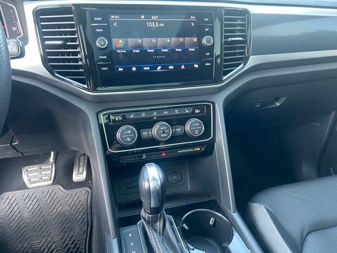 Used 2023 Volkswagen Atlas SEL Premium AWD/4WD image 18