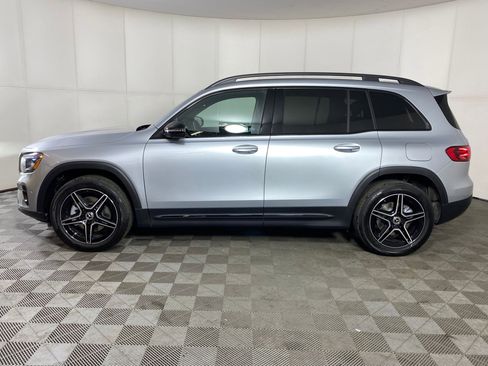 New 2026 Mercedes-Benz GLB 250 4MATIC image 2