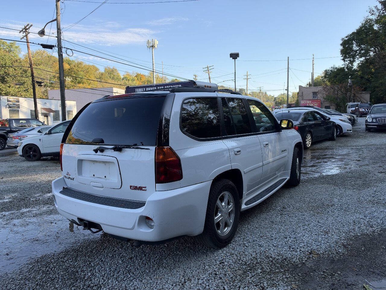 Used 2005 GMC Envoy Denali AWD/4WD image 8