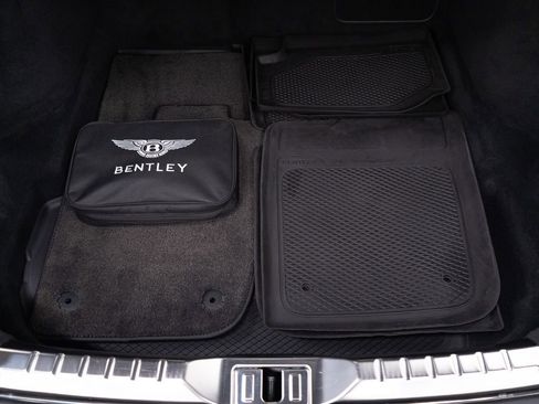 Used 2023 Bentley Continental GT Azure AWD/4WD image 41
