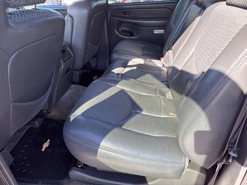 Used 2003 Chevrolet Avalanche 2WD image 10