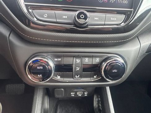 Used 2021 Chevrolet TrailBlazer ACTIV w/ Sun and Liftgate Package AWD/4WD image 39