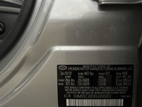 Used 2020 Hyundai Santa Fe Limited image 25