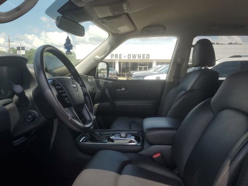 Used 2024 Nissan Armada SV RWD image 8
