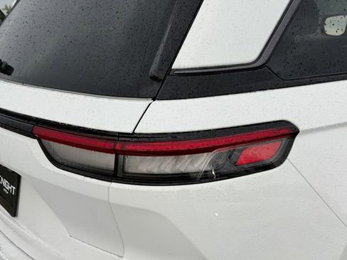 New 2026 Jeep Grand Cherokee Limited image 6