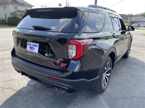 Used 2022 Ford Explorer ST AWD/4WD image 7
