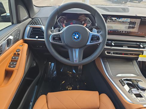New 2026 BMW X5 xDrive50e w/ M Sport Package image 14