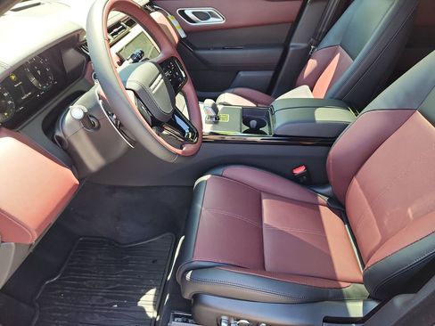 New 2026 Land Rover Range Rover Velar Autobiography AWD/4WD image 23