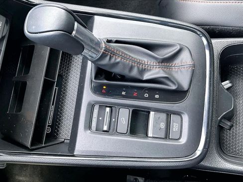 Used 2025 Honda CR-V Sport-L image 39