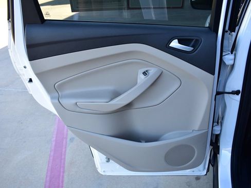 Used 2019 Ford Escape SEL FWD image 20