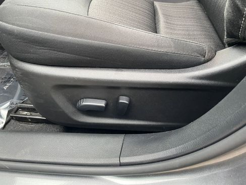 Used 2025 Nissan Altima 2.5 SV image 23