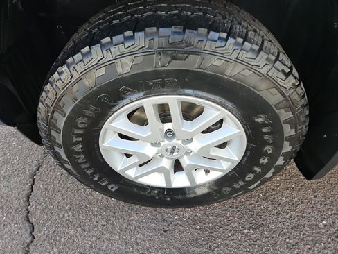 Used 2015 Nissan Frontier SV w/ SV Value Truck Package image 26