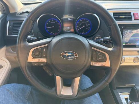 Used 2017 Subaru Outback 2.5i Limited AWD/4WD image 15