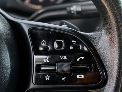 Used 2019 Mercedes-Benz Sprinter 170 image 21