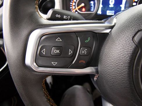 Used 2024 Jeep Wrangler Unlimited Sahara AWD/4WD image 20