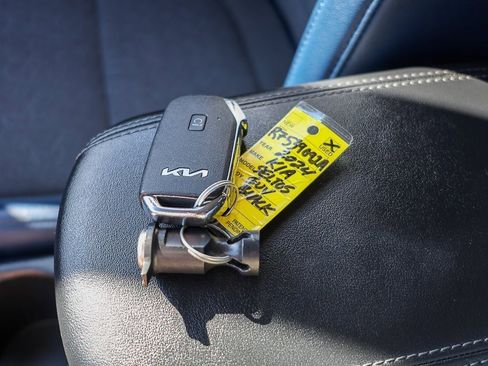 Used 2024 Kia Seltos S image 26