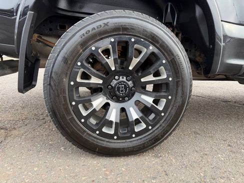 Used 2019 Ford F150 Lariat w/ Equipment Group 502A Luxury image 19