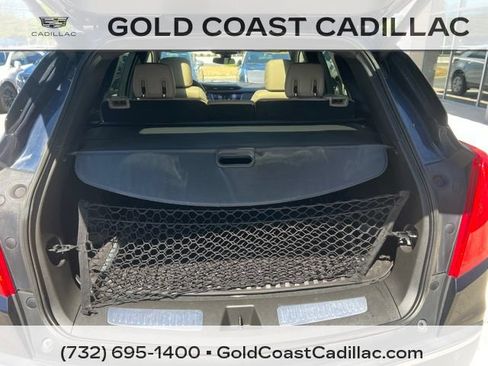 Used 2017 Cadillac XT5 Luxury w/ Driver Awareness Package AWD/4WD image 9