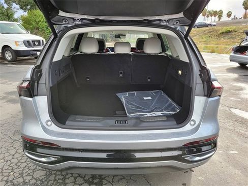 New 2026 Lincoln Nautilus Reserve image 14