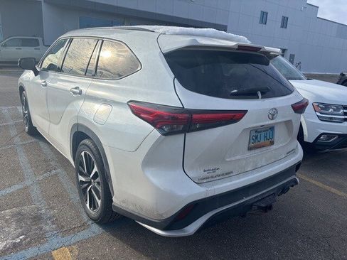 Used 2021 Toyota Highlander XSE image 5