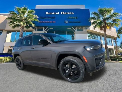 New 2026 Jeep Grand Cherokee Limited w/ Limited Altitude Package image 2